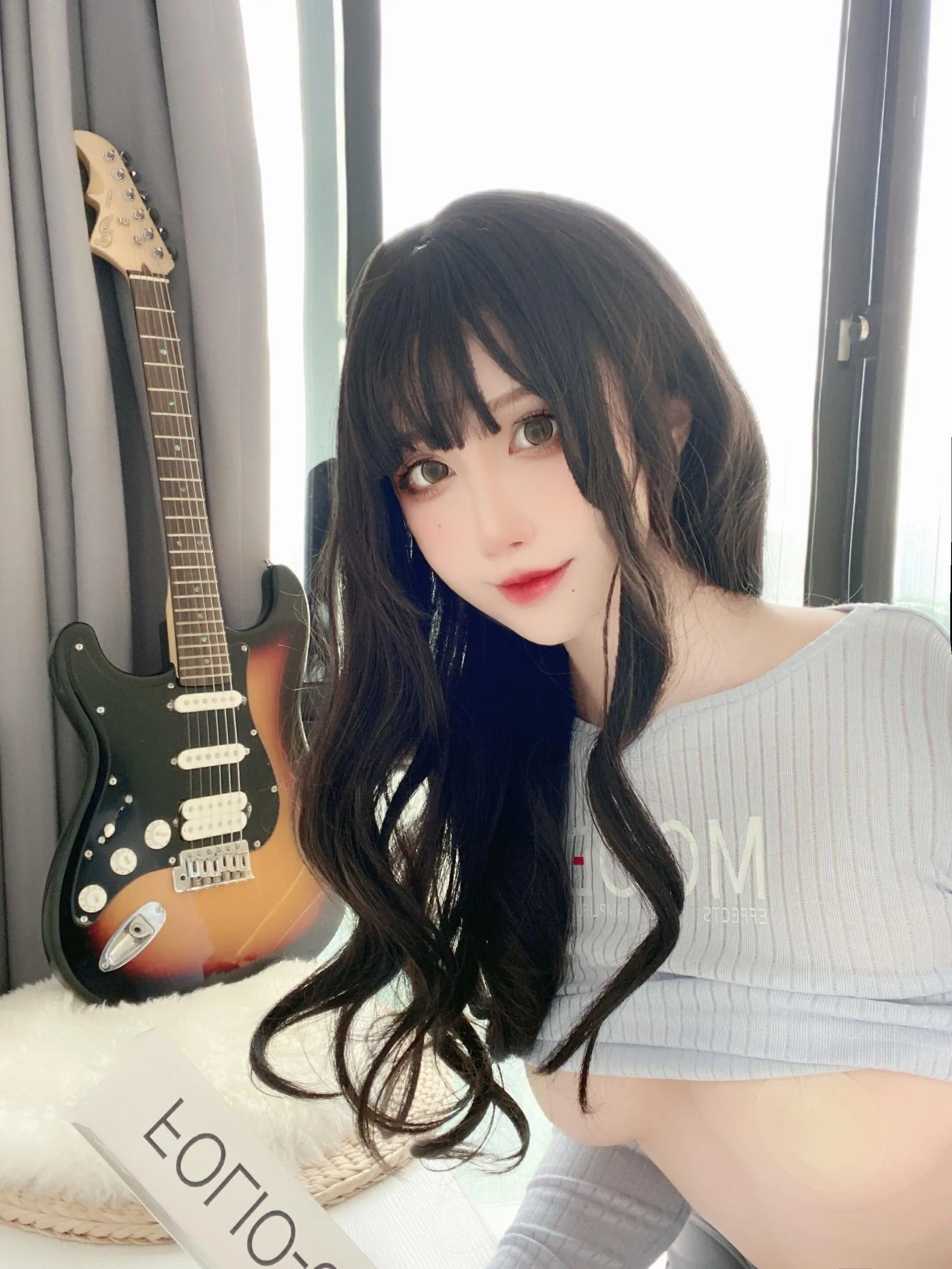 九曲Jean – NO.61 吉他妹妹自拍 [40P]插图3
